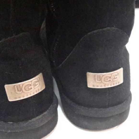 ❤❤UGG WOMEN BOOT SIZE 10❤❤ - Picture 3 of 8